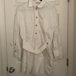 Zara white collar dress brownish buttons and long sleeves questions let me know.